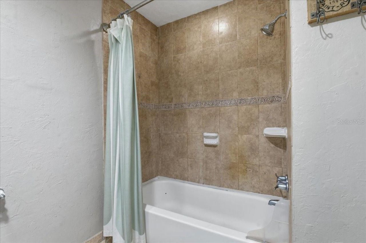 1467 Georgetowne Drive , Sarasota, FL 34232 Photo