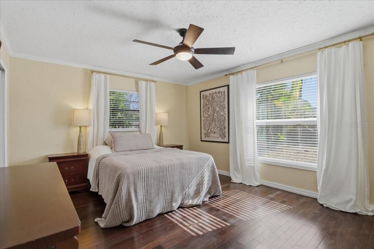 1467 Georgetowne Drive , Sarasota, FL 34232 Photo