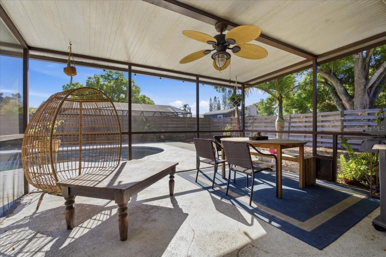 1467 Georgetowne Drive , Sarasota, FL 34232 Photo