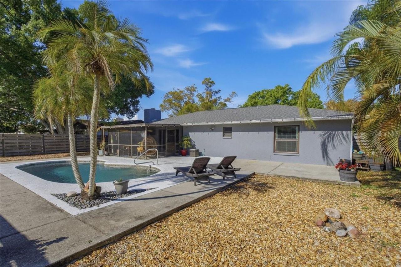 1467 Georgetowne Drive , Sarasota, FL 34232 Photo