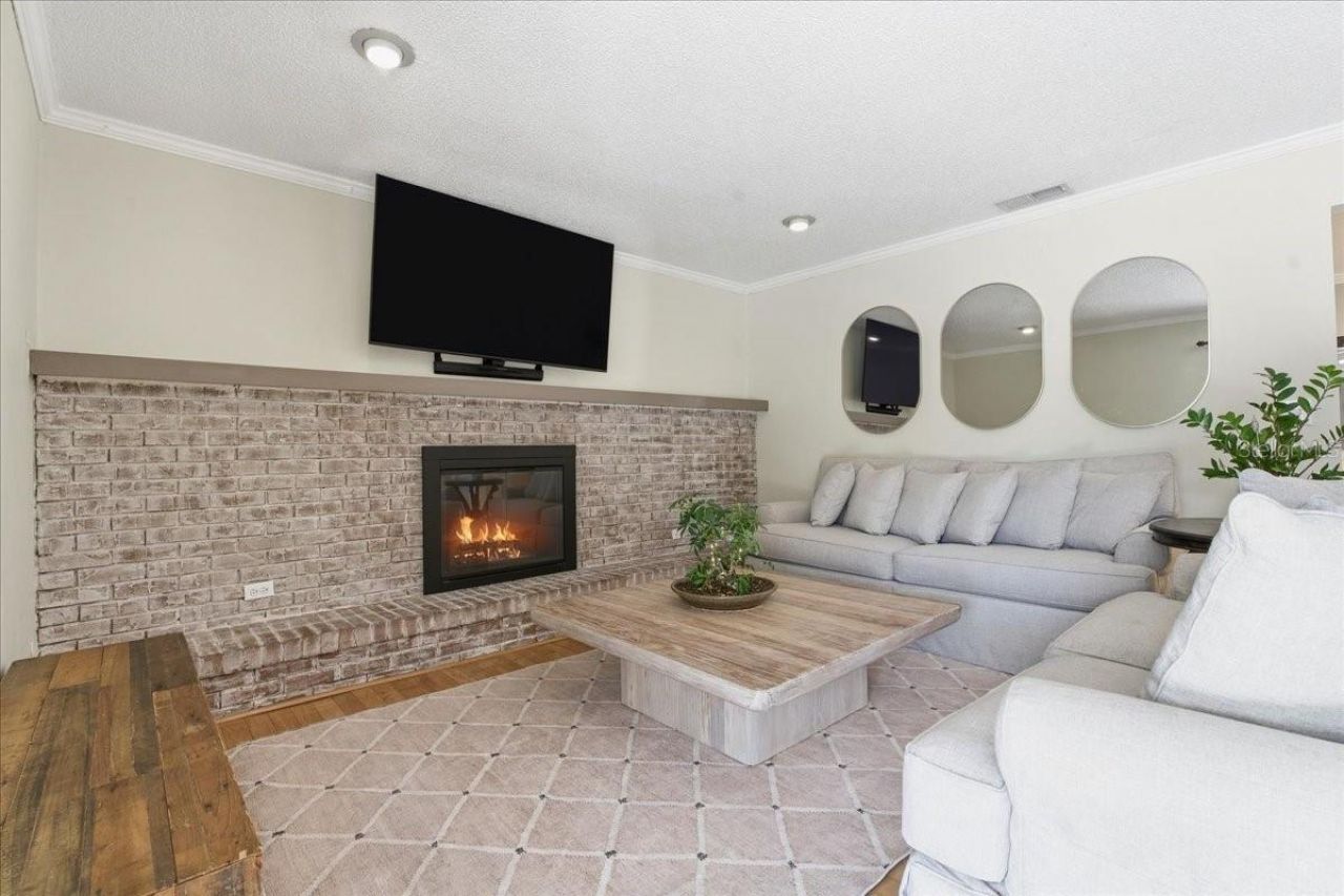 1467 Georgetowne Drive , Sarasota, FL 34232 Photo