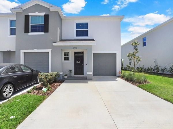 32978 TULIP PETAL LANE , WESLEY CHAPEL, FL 33545