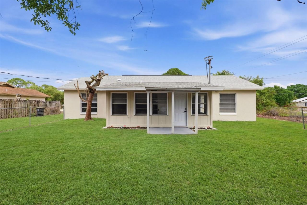 1214 Pace Drive Nw, Palm Bay, FL 32907 Photo