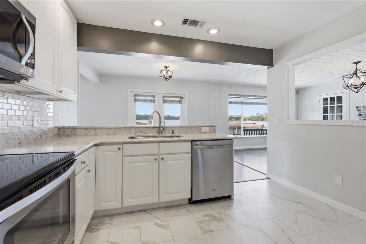 940 N Kepler Road , Deland, FL 32724 Photo