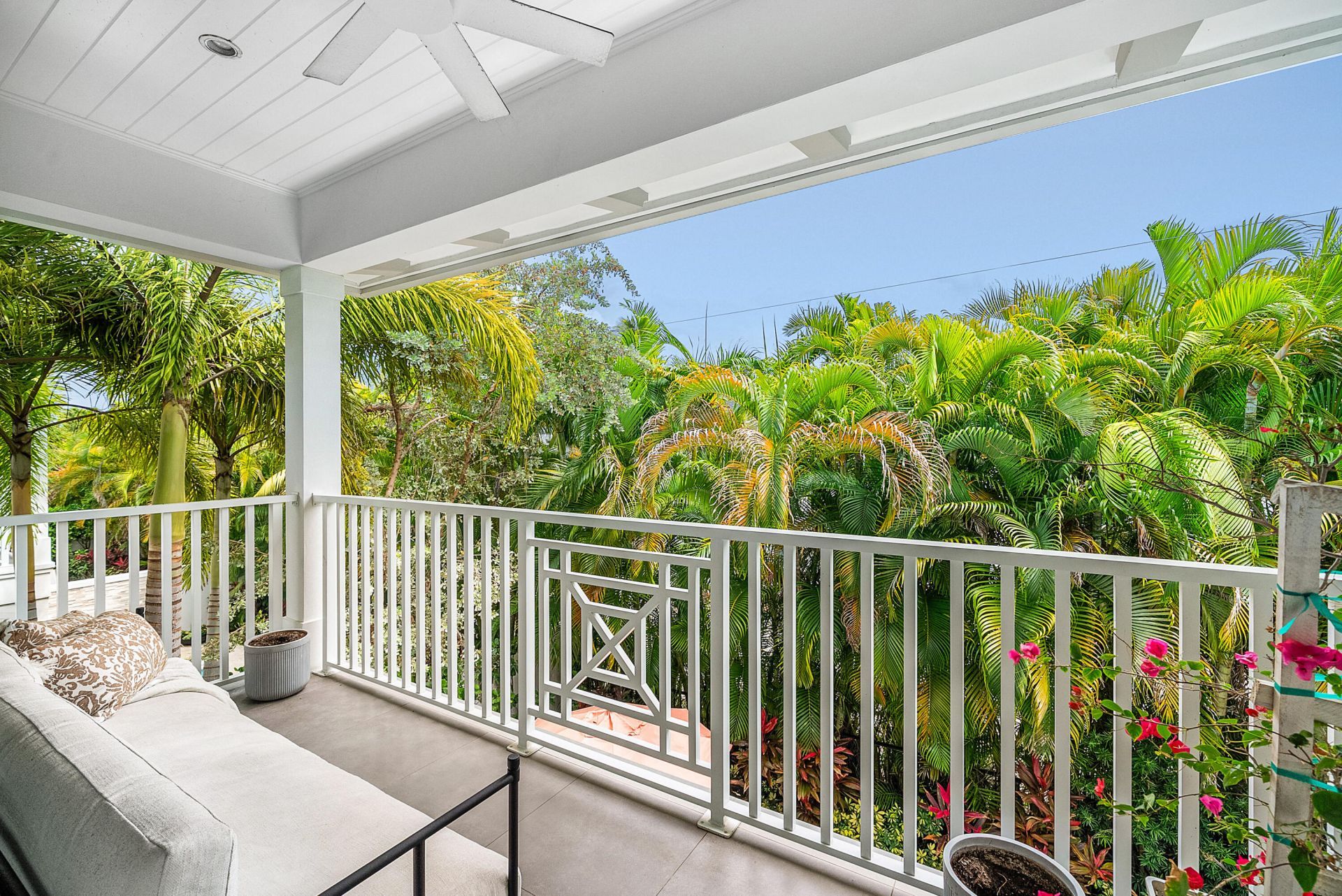 436 NE Wavecrest Way, Boca Raton, FL 33432 Photo