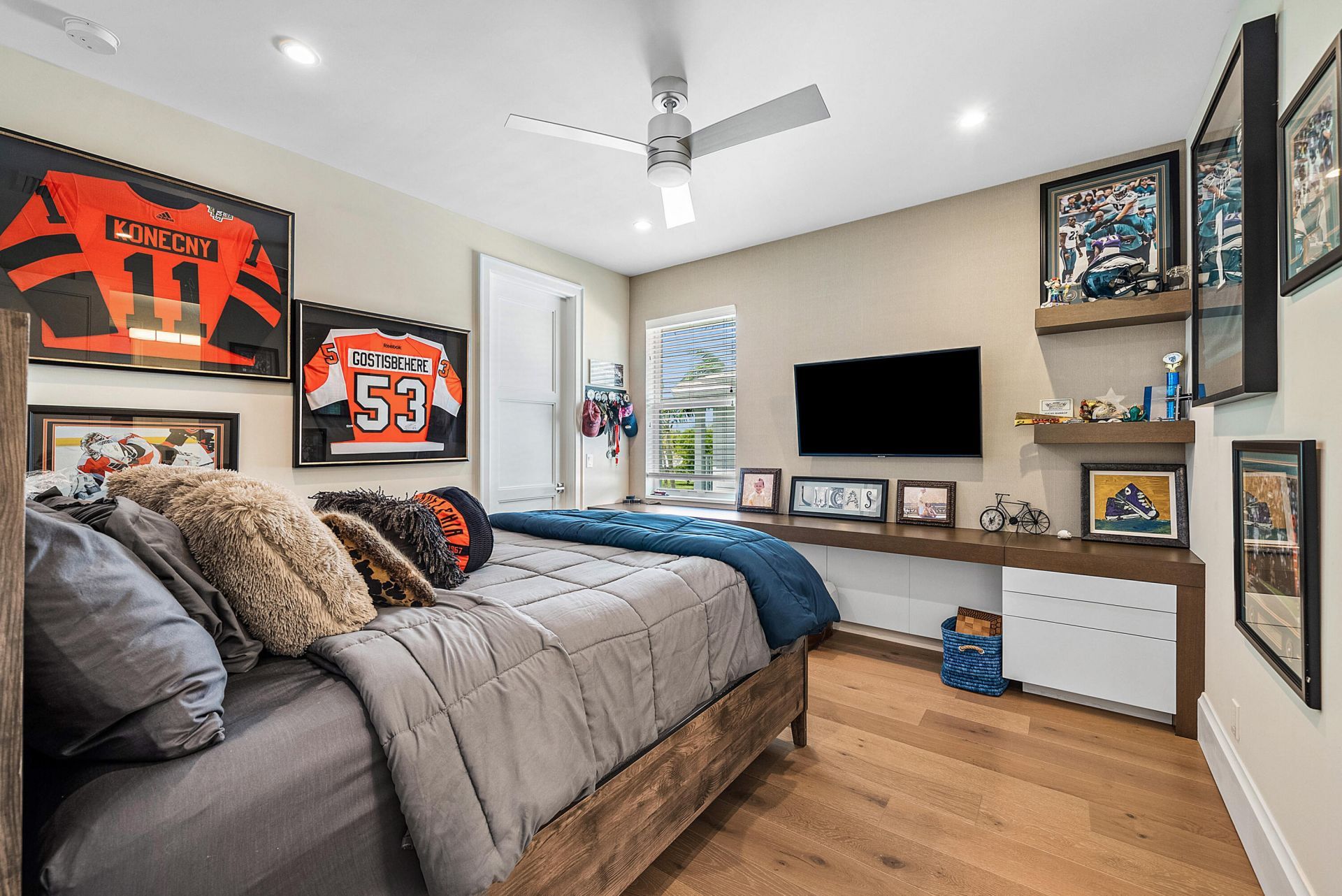 436 NE Wavecrest Way, Boca Raton, FL 33432 Photo