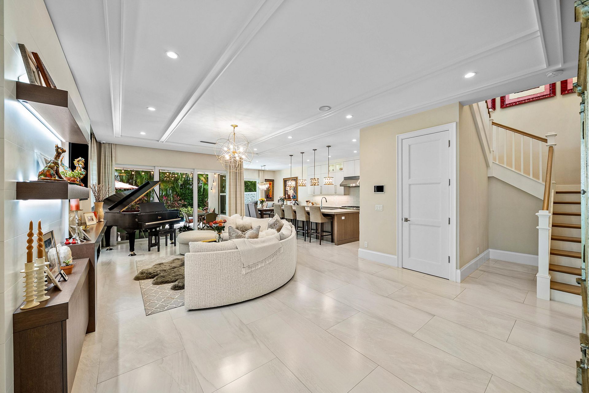 436 NE Wavecrest Way, Boca Raton, FL 33432 Photo