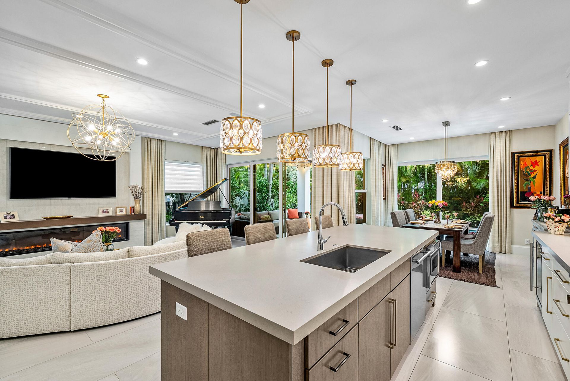 436 NE Wavecrest Way, Boca Raton, FL 33432 Photo