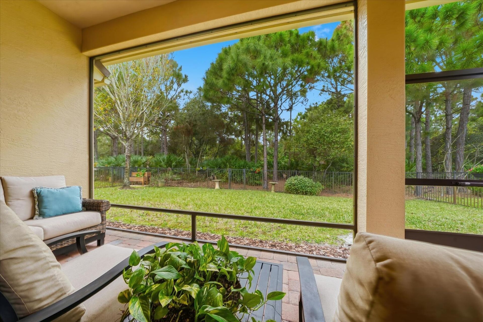 235 11th Square Sw, Vero Beach, FL 32962 Photo