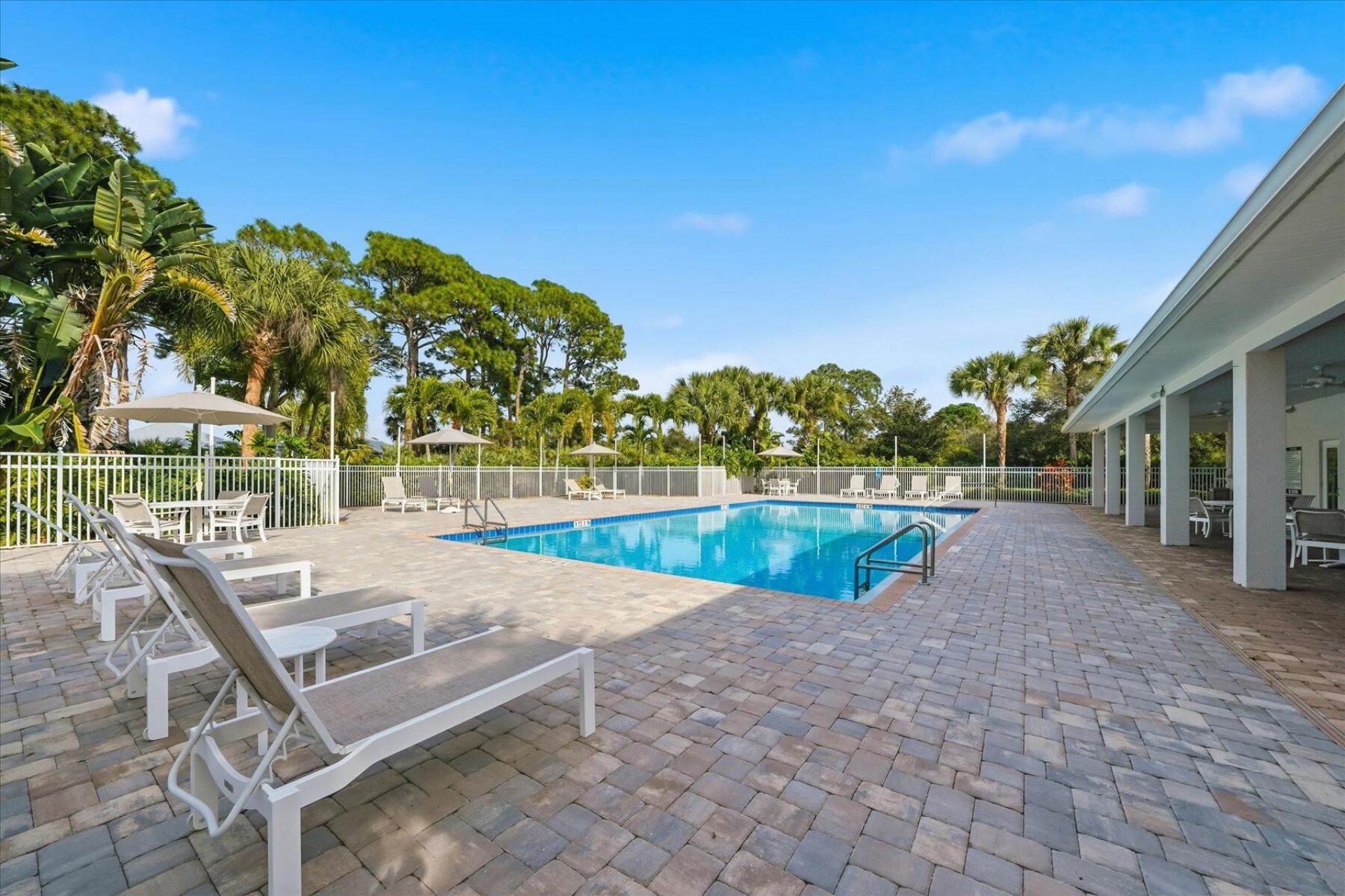 235 11th Square Sw, Vero Beach, FL 32962 Photo