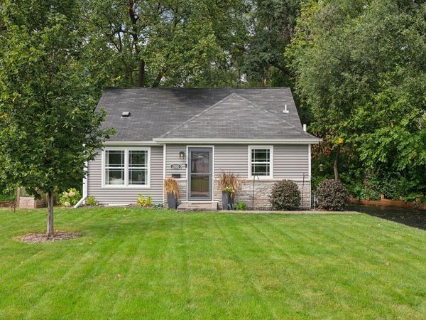 2000 Hampshire Avenue S, Saint Louis Park, MN 55426