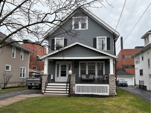 21 Beverly Avenue, Lockport, NY 14094