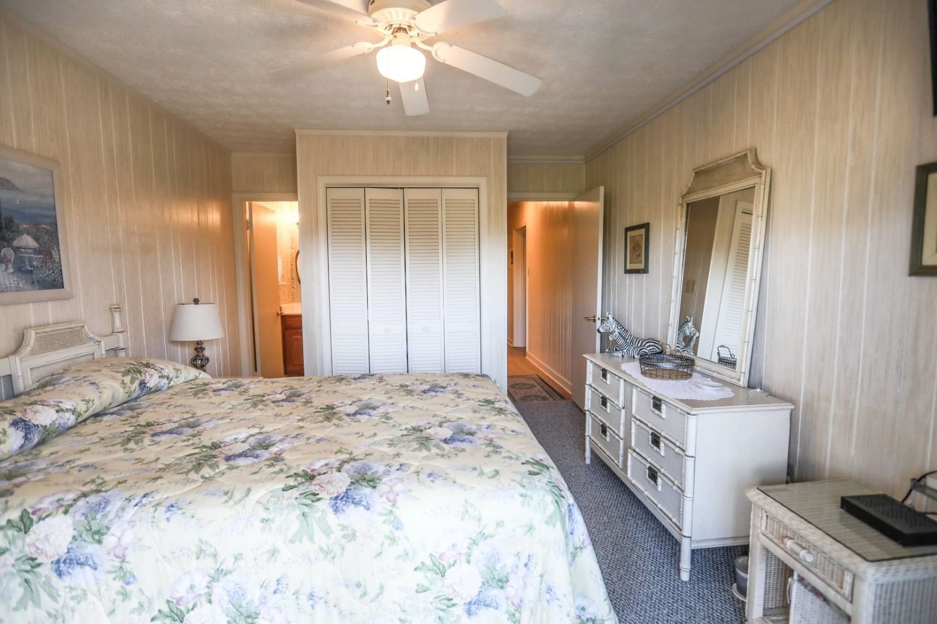 9501 Shore Dr. Photo 13