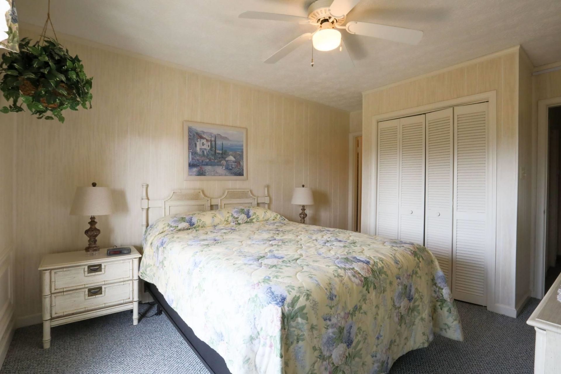 9501 Shore Dr. Photo 9