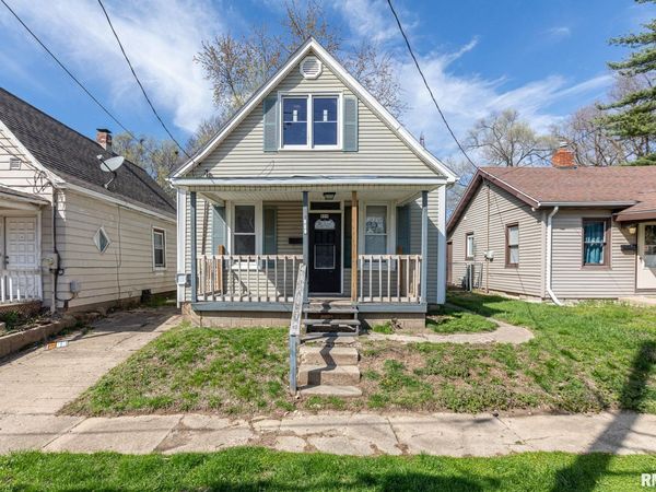 929 W BRONS Avenue, Peoria, IL 61604