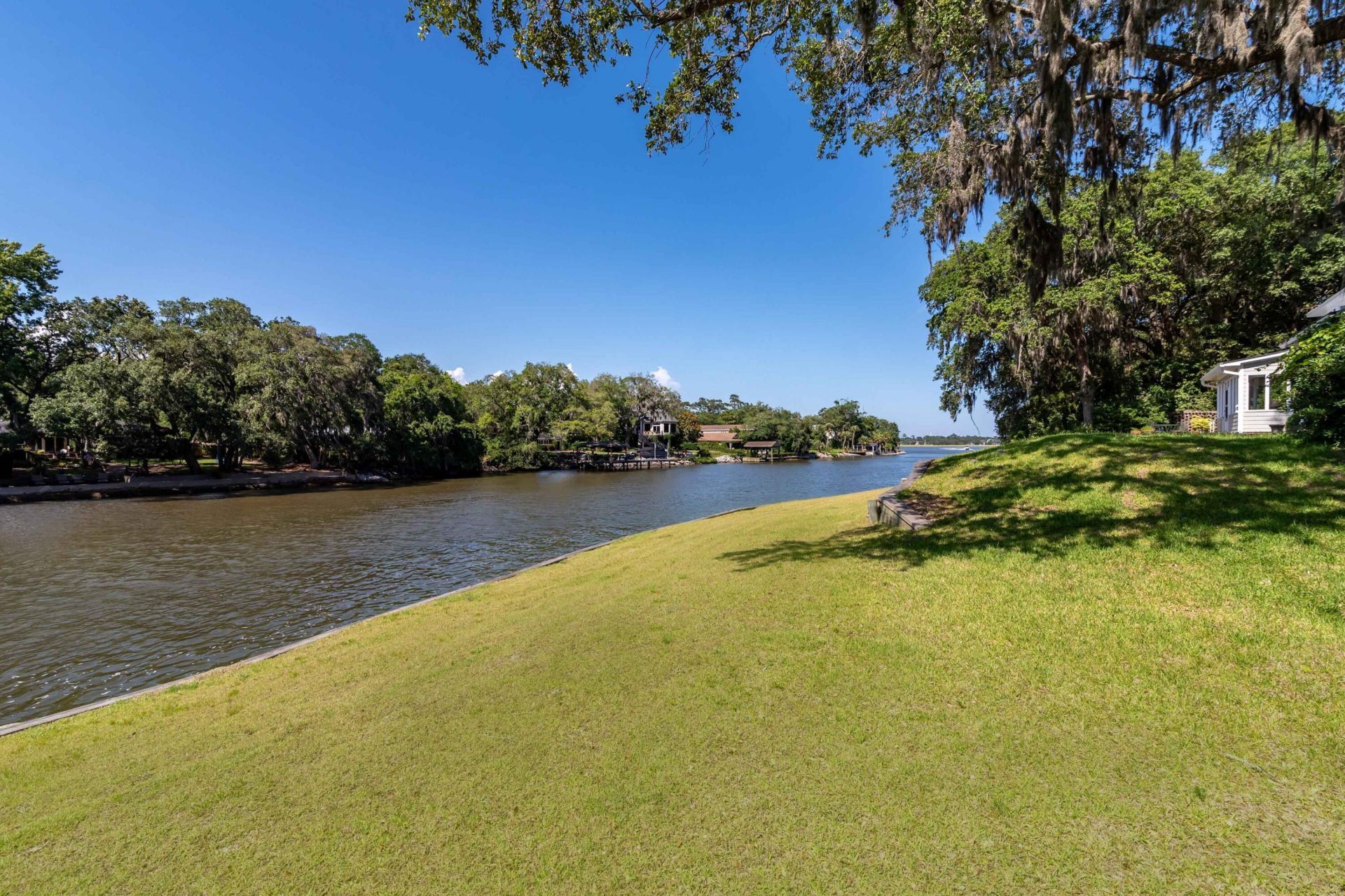 2162 Wappoo Hall Road Photo 17