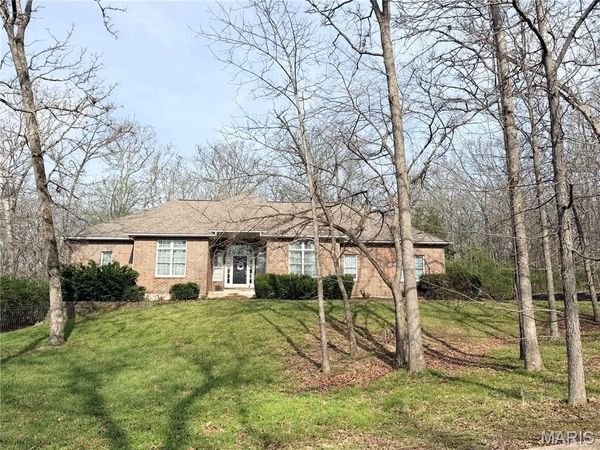 822 Oak Knoll, Rolla, MO 65401