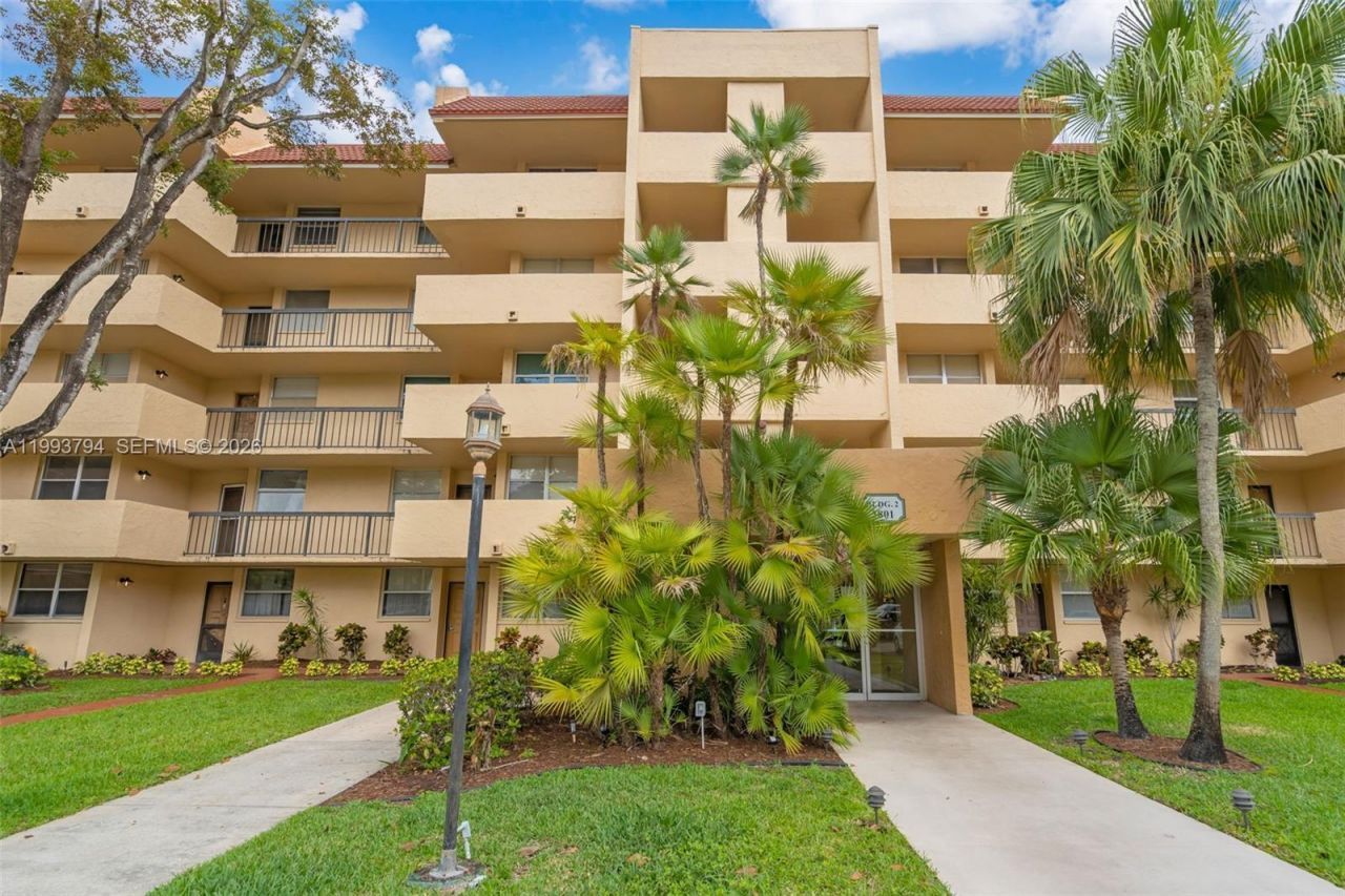 3801 Environ Blvd, Unit 116, Lauderhill, FL 33319 Photo