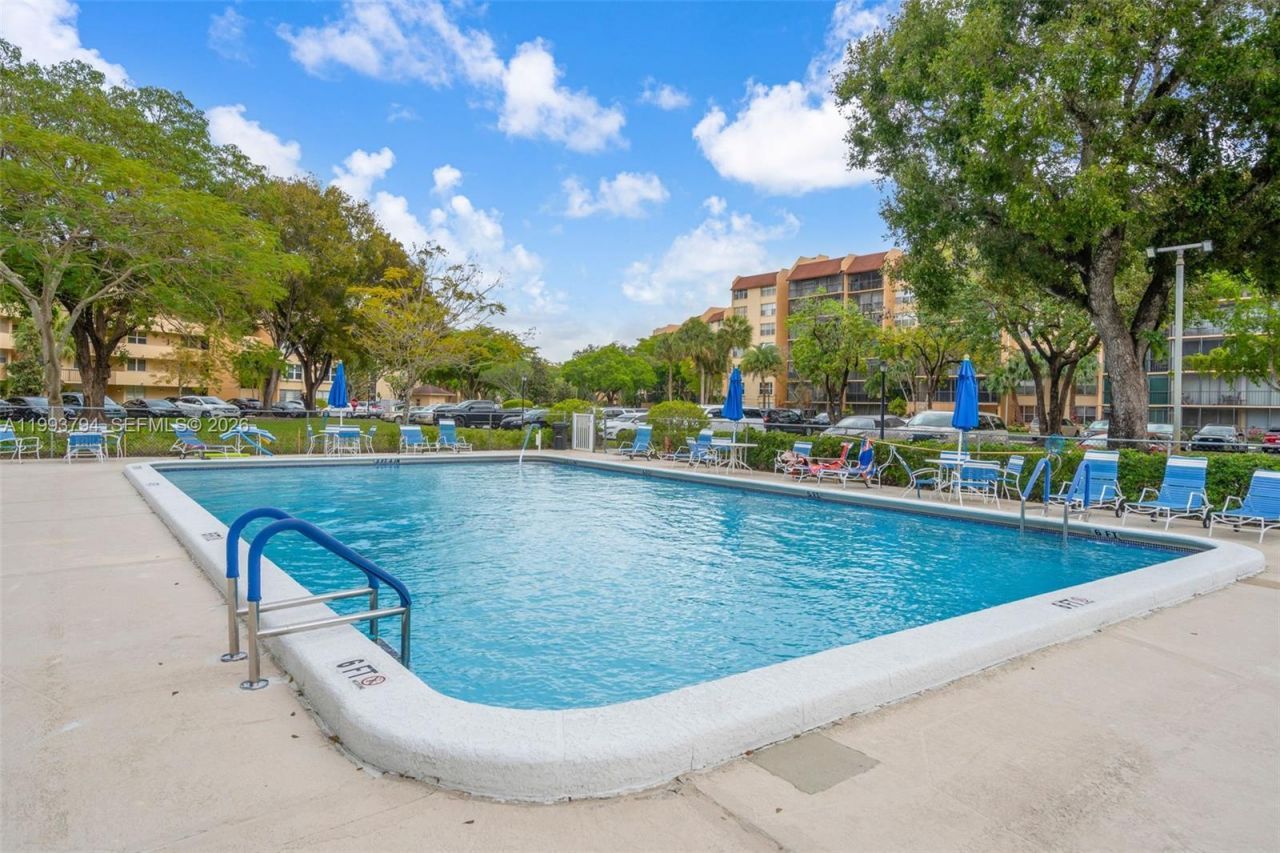 3801 Environ Blvd, Unit 116, Lauderhill, FL 33319 Photo