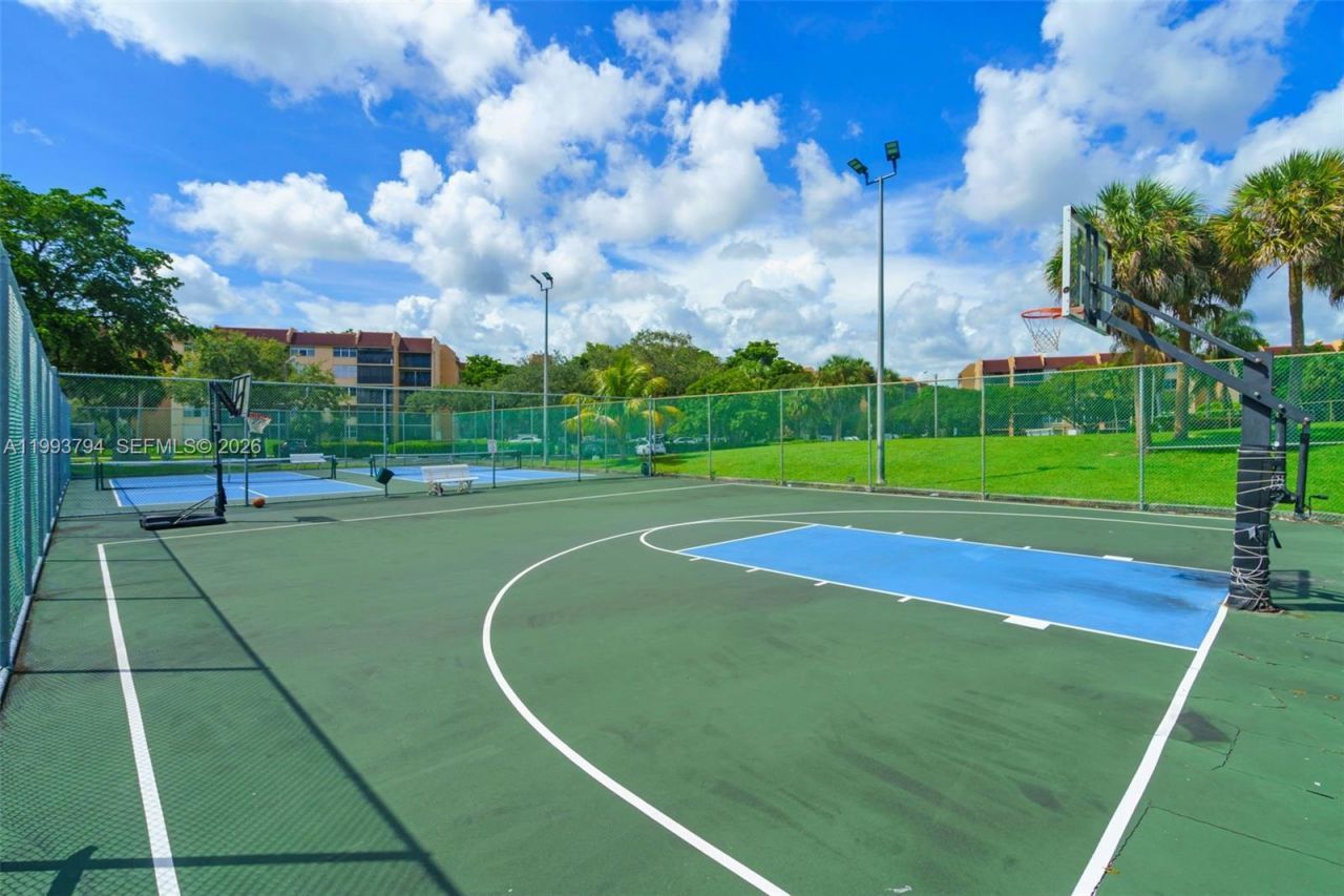 3801 Environ Blvd, Unit 116, Lauderhill, FL 33319 Photo