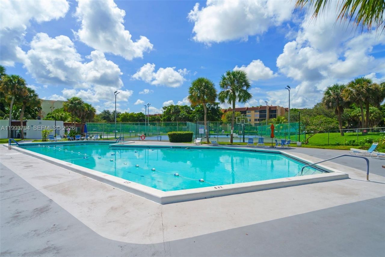 3801 Environ Blvd, Unit 116, Lauderhill, FL 33319 Photo