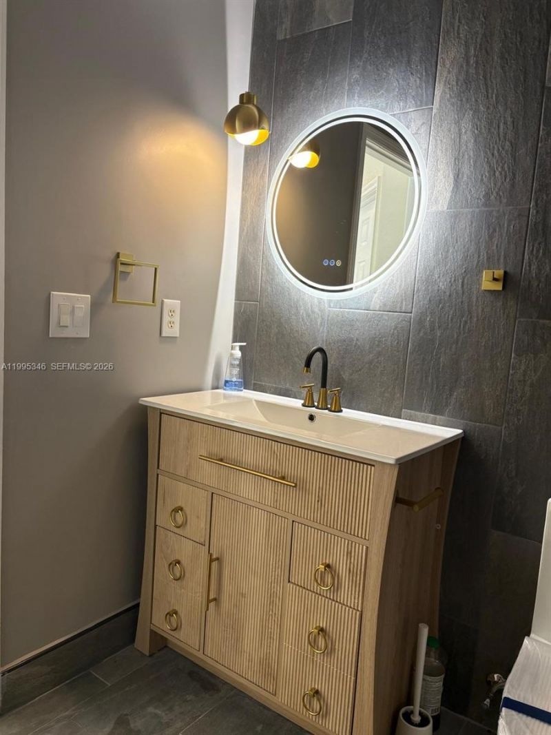 16613 N 61st Pl N , Westlake, FL 33470 Photo