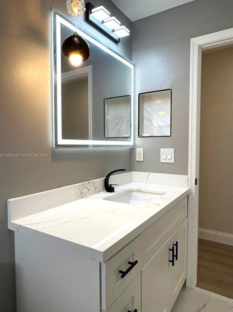 16613 N 61st Pl N , Westlake, FL 33470 Photo