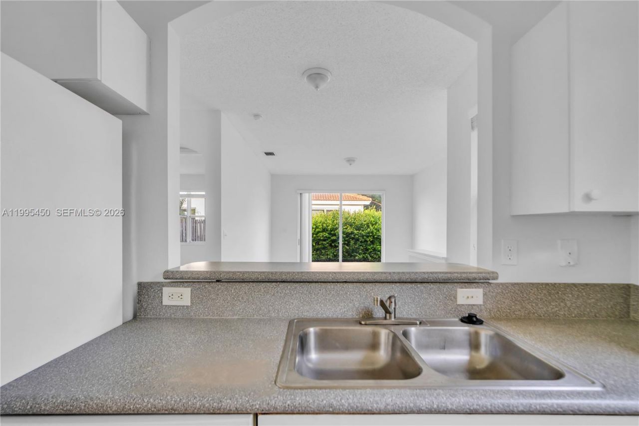 963 NE 42nd Ter , Unit 963, Homestead, FL 33033 Photo