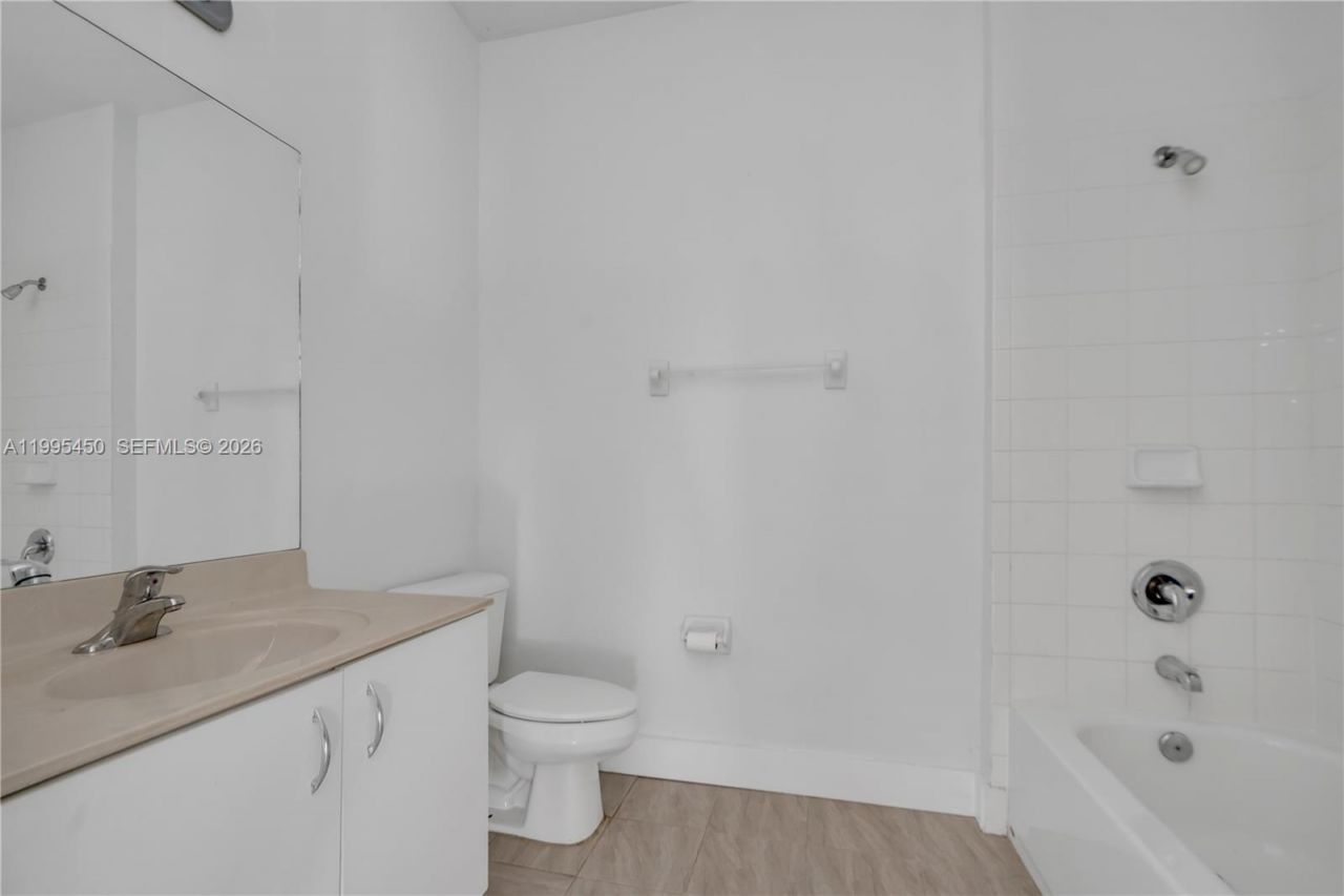 963 NE 42nd Ter , Unit 963, Homestead, FL 33033 Photo