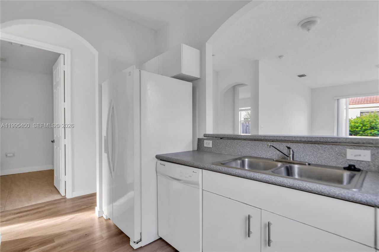 963 NE 42nd Ter , Unit 963, Homestead, FL 33033 Photo