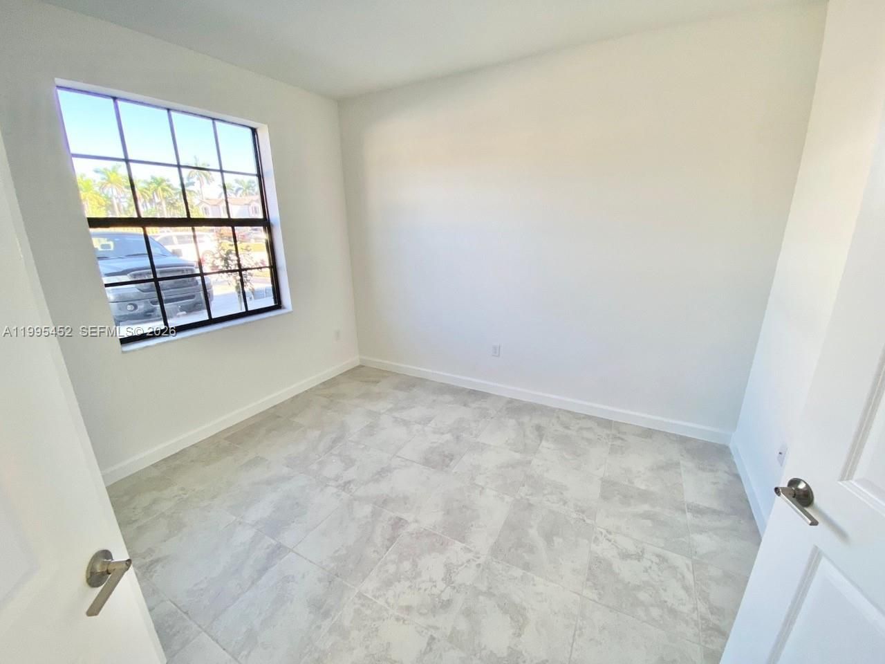 24920 SW 112th Ct , Homestead, FL 33032 Photo