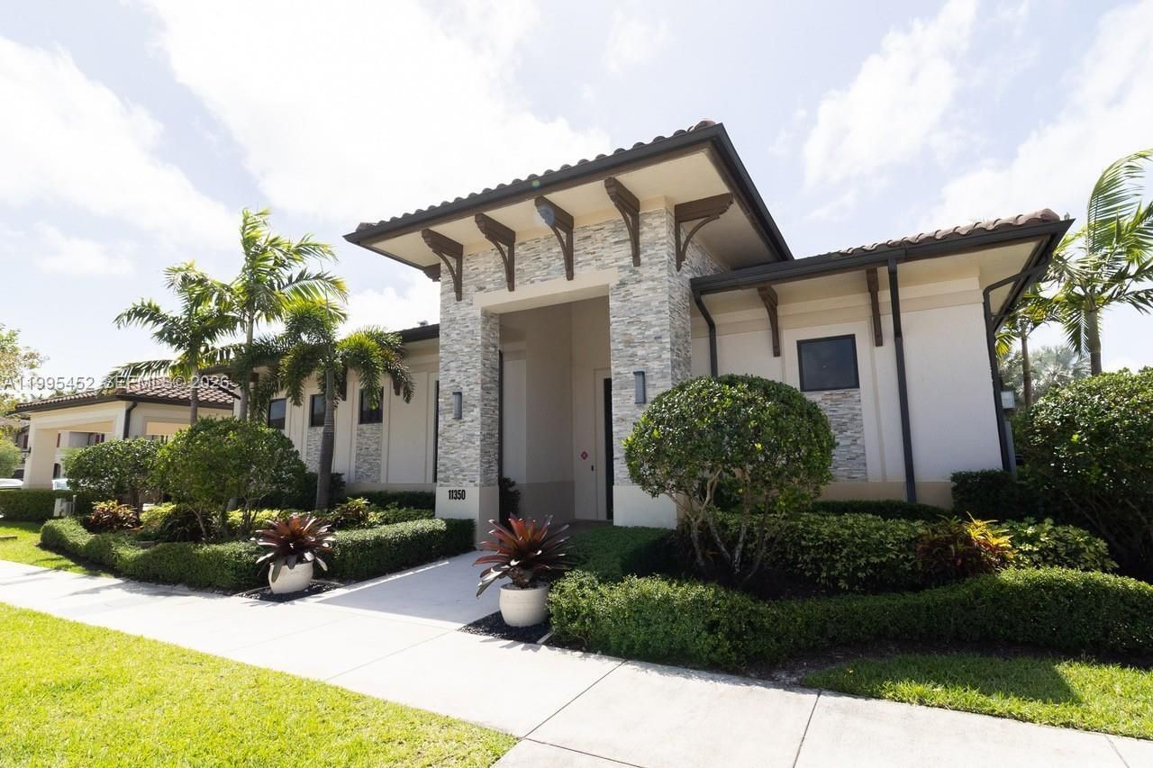 24920 SW 112th Ct , Homestead, FL 33032 Photo