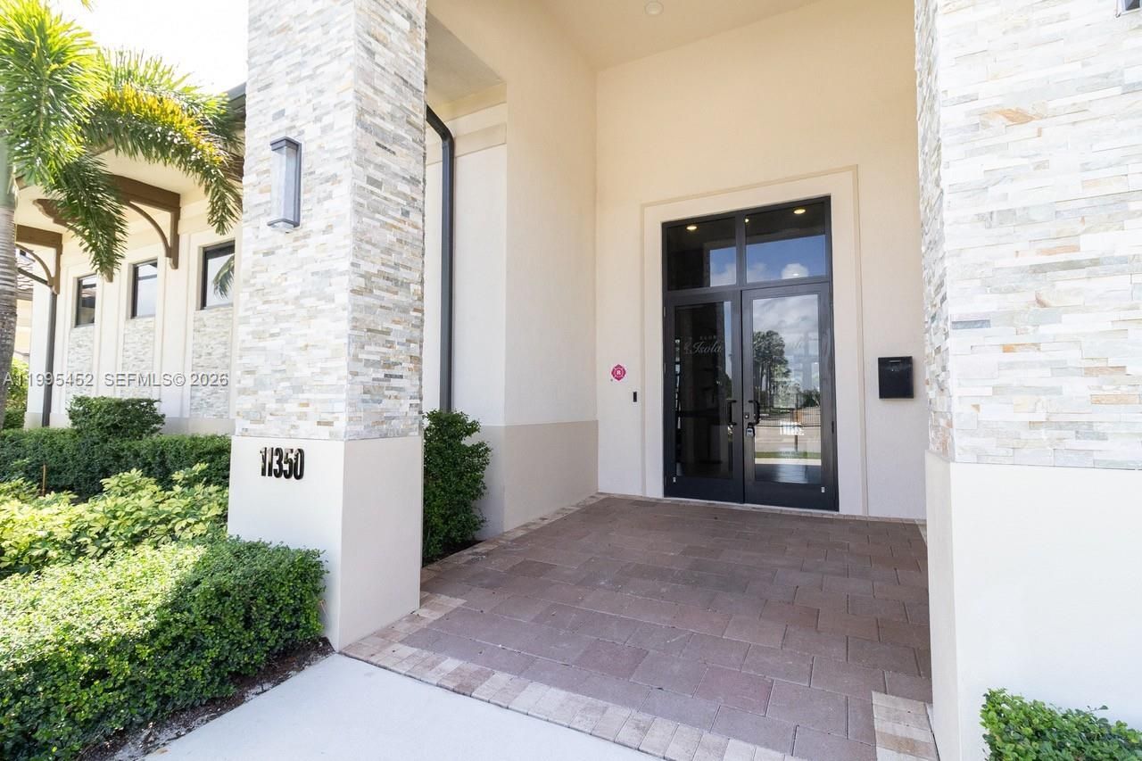 24920 SW 112th Ct , Homestead, FL 33032 Photo