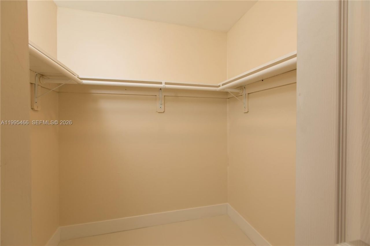 3832 SW 89th Ct , Miami, FL 33165 Photo