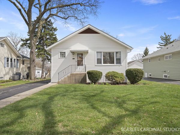 115 S Michigan Avenue , Villa Park, IL 60181