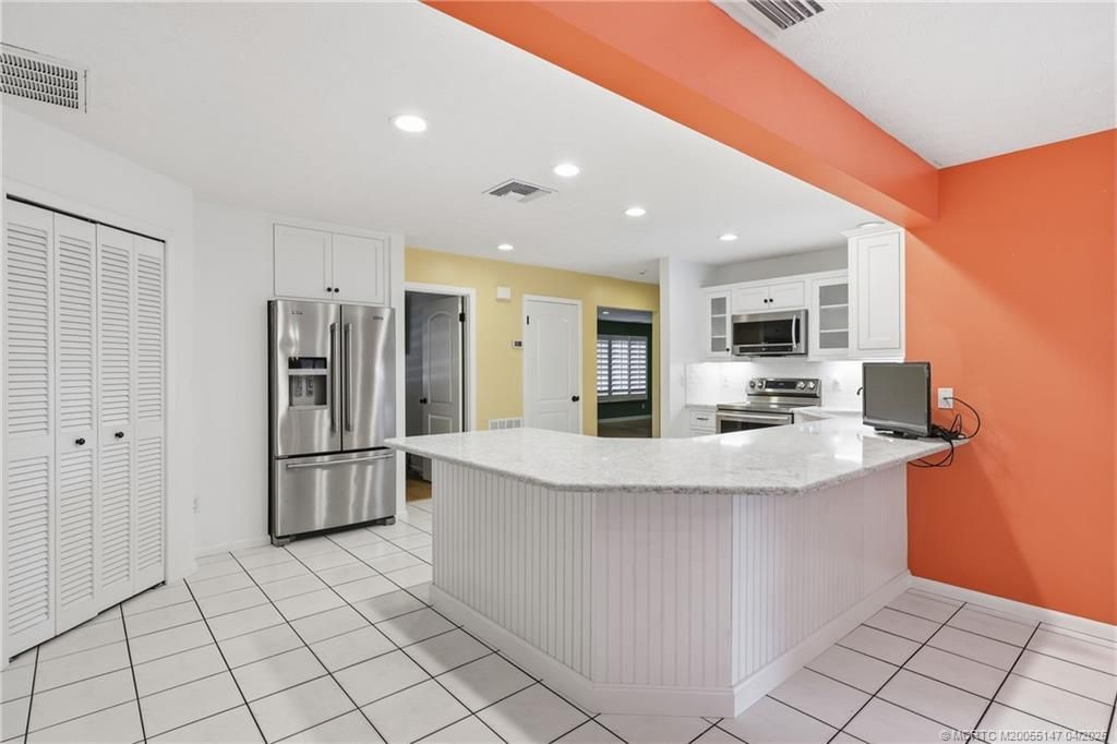 1038 NE Hansen Terrace, Jensen Beach, FL 34957 Photo