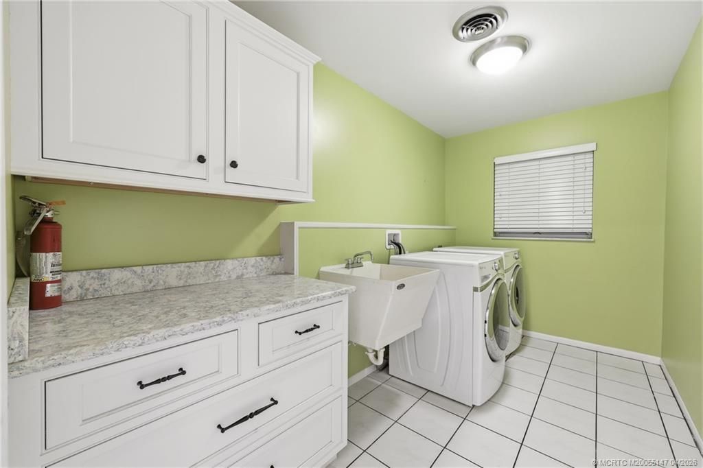 1038 NE Hansen Terrace, Jensen Beach, FL 34957 Photo