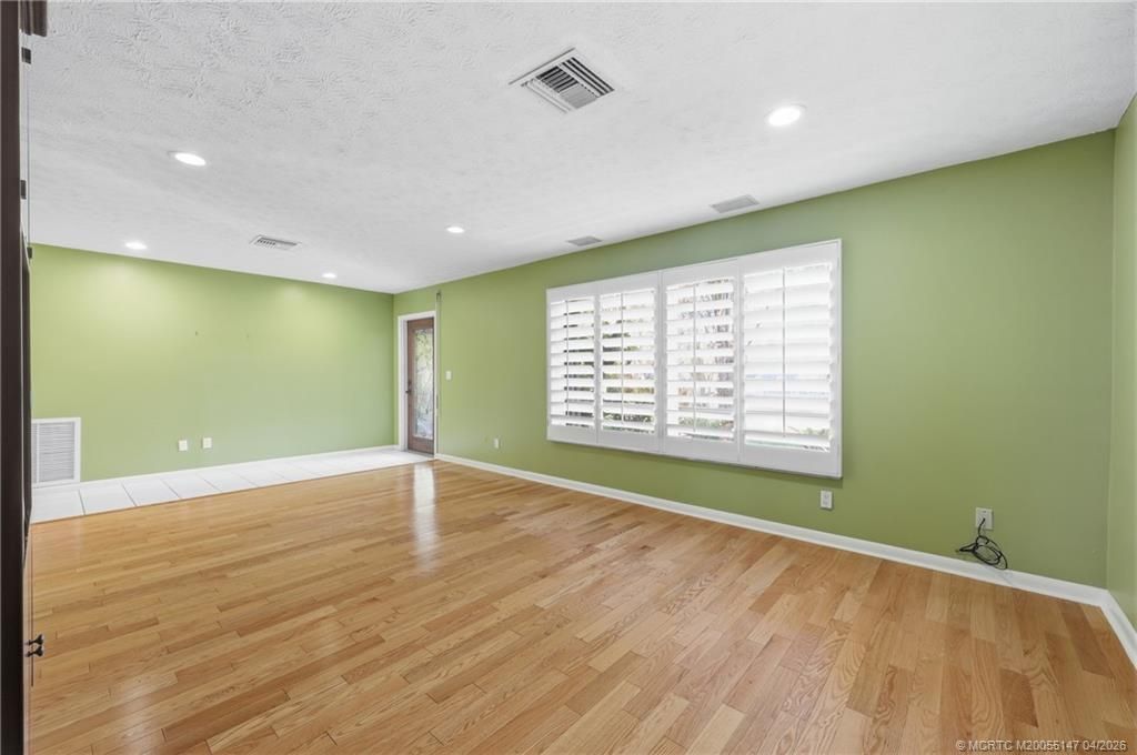 1038 NE Hansen Terrace, Jensen Beach, FL 34957 Photo