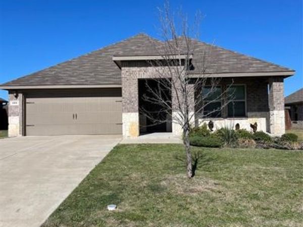 468 Unbridled Road, Waxahachie, TX 75165