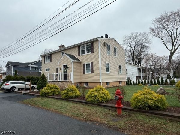 15 Spruce Pl, Denville, NJ 07834