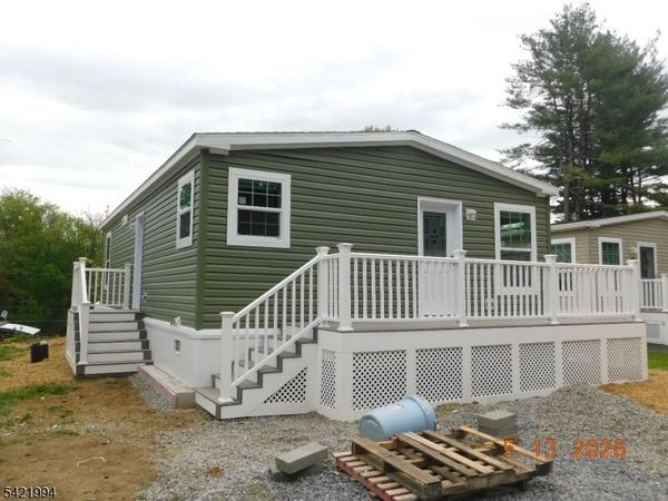 64 Back Street, Oxford, NJ 07863
