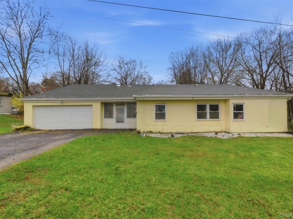 408 Balmville Terrace , Newburgh, NY 12550