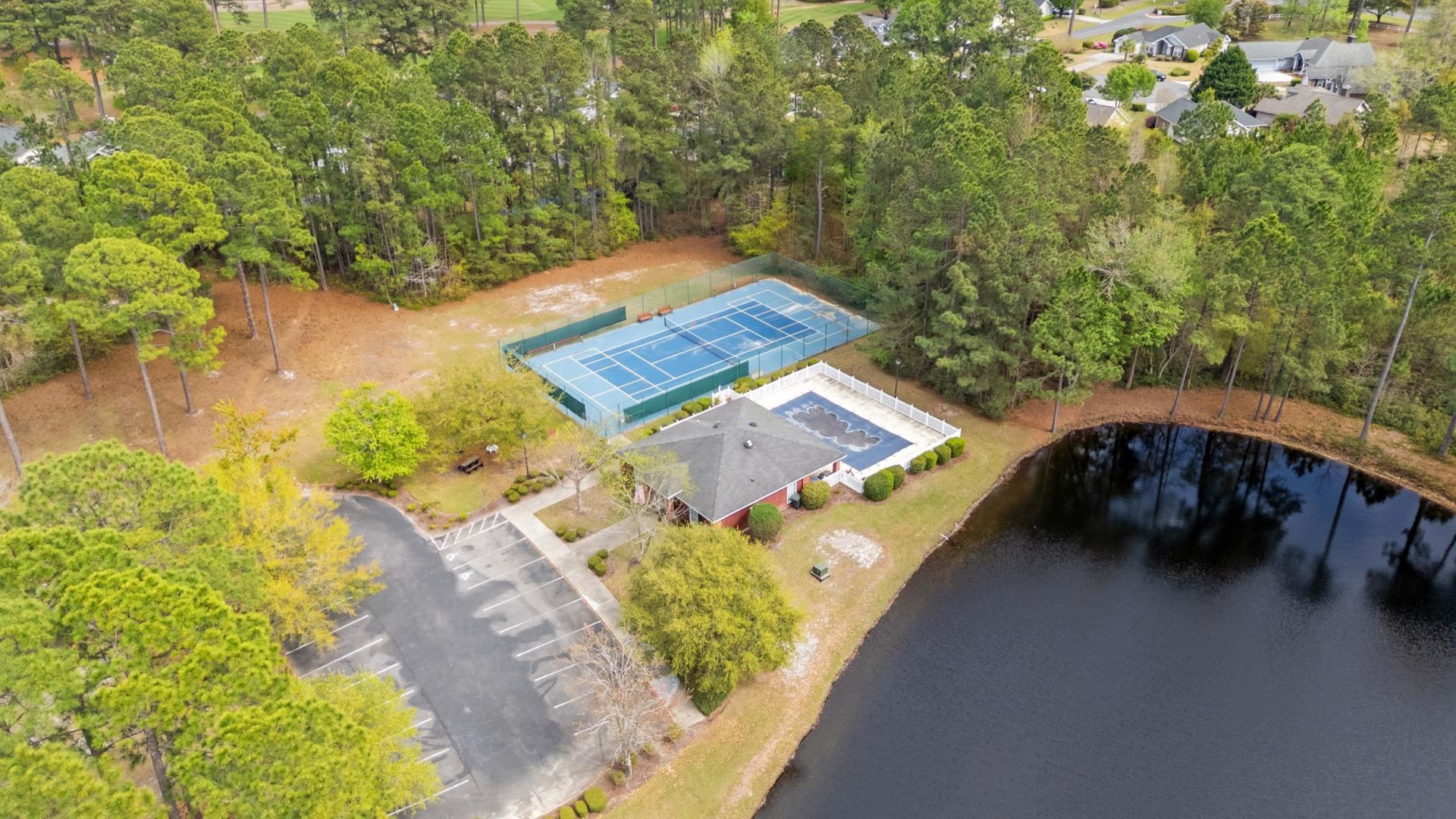 2741 Sanctuary Blvd. Photo 31