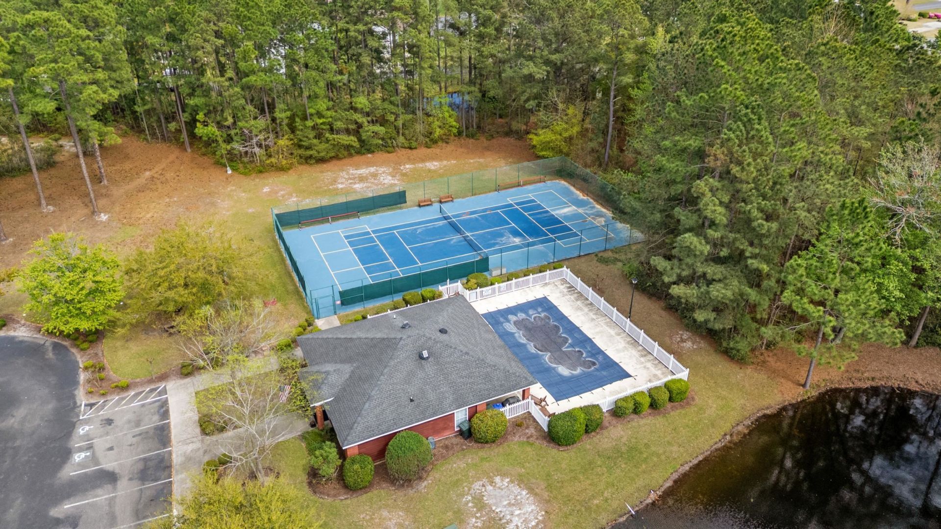 2741 Sanctuary Blvd. Photo 32