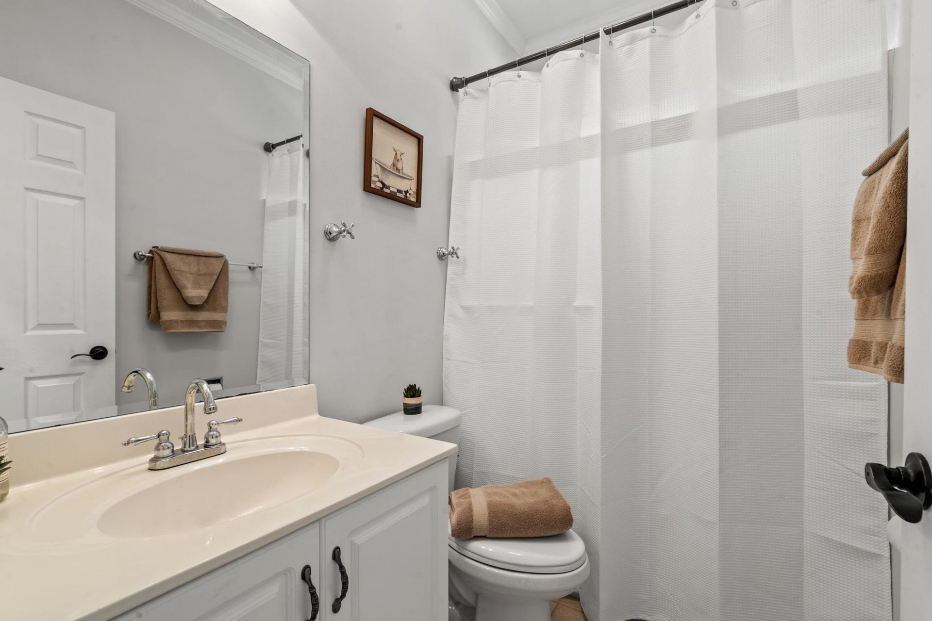 2741 Sanctuary Blvd. Photo 4