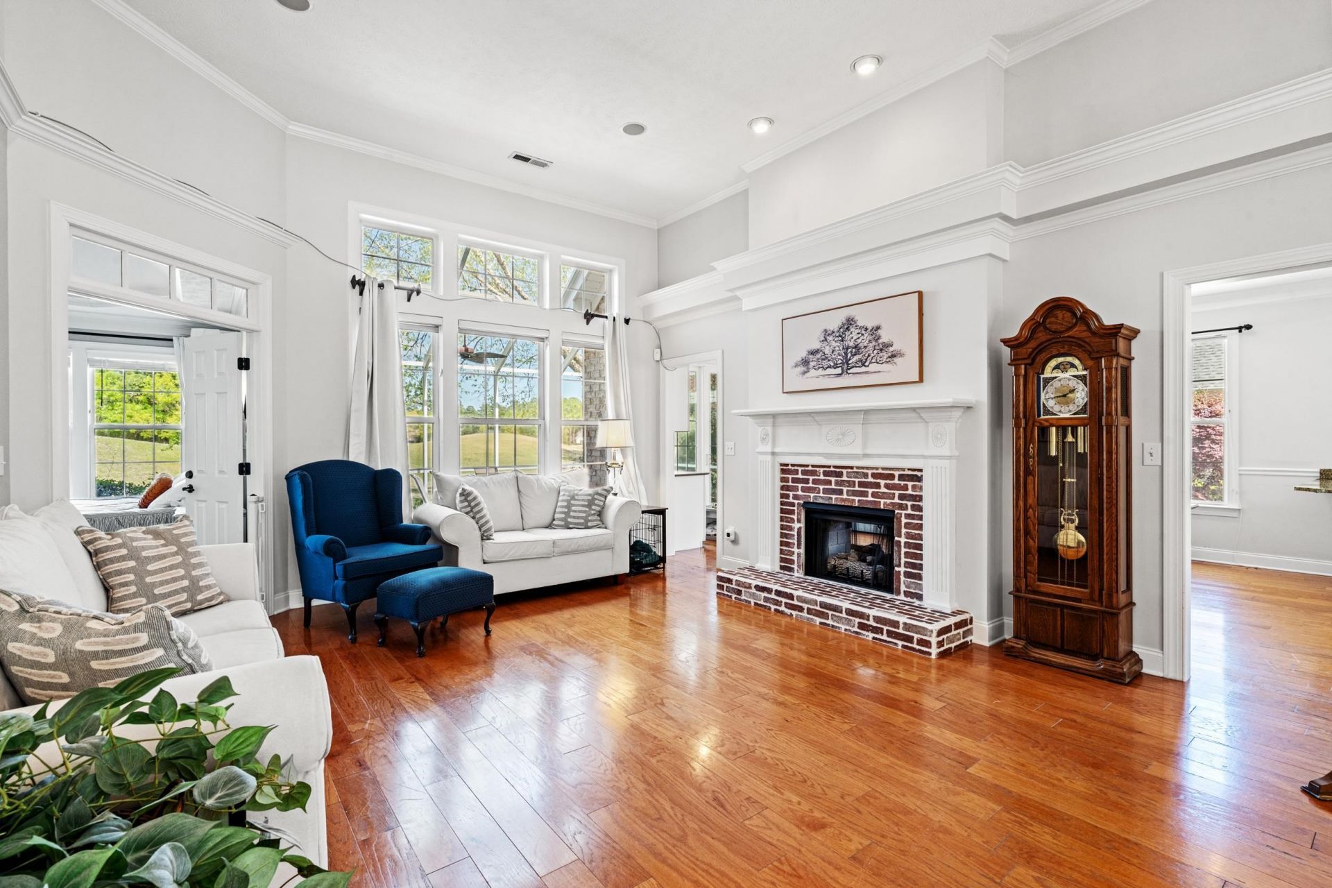 2741 Sanctuary Blvd. Photo 9