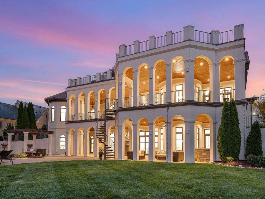 Property Image 100