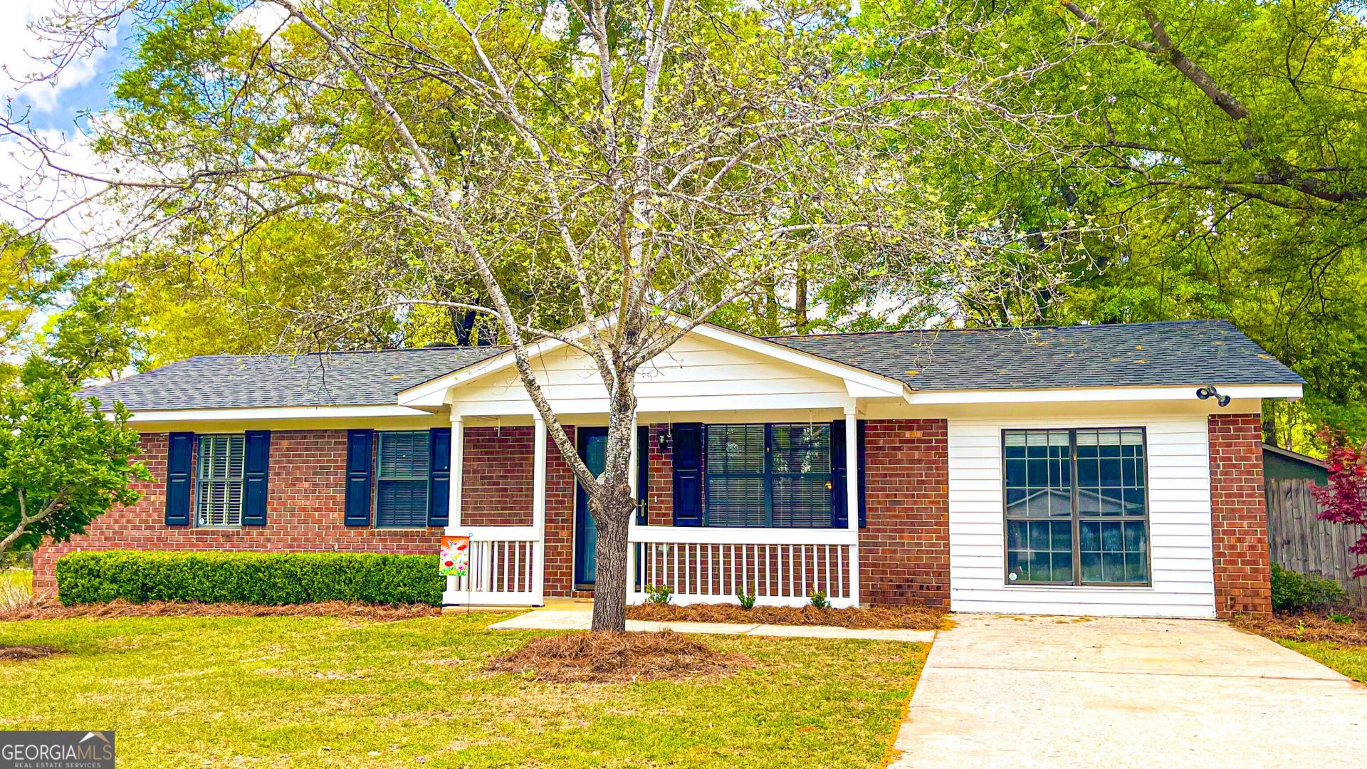 202 Woods Trail, Perry, GA 31069 Main Photo