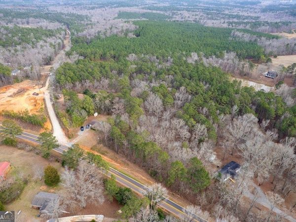 445 Lake Laurel Road NE, Milledgeville, GA 31061