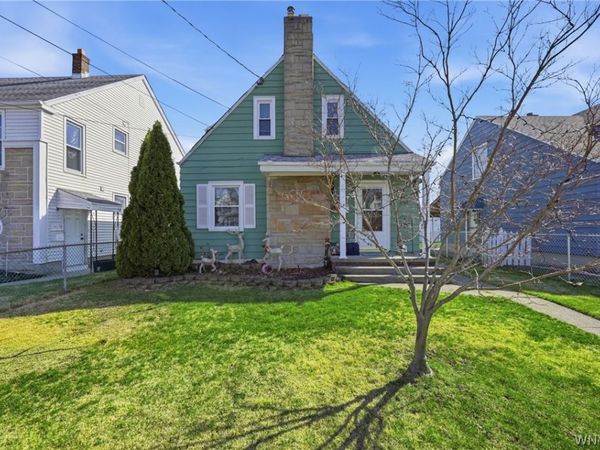 2733 Woodlawn Avenue , Niagara Falls, NY 14301